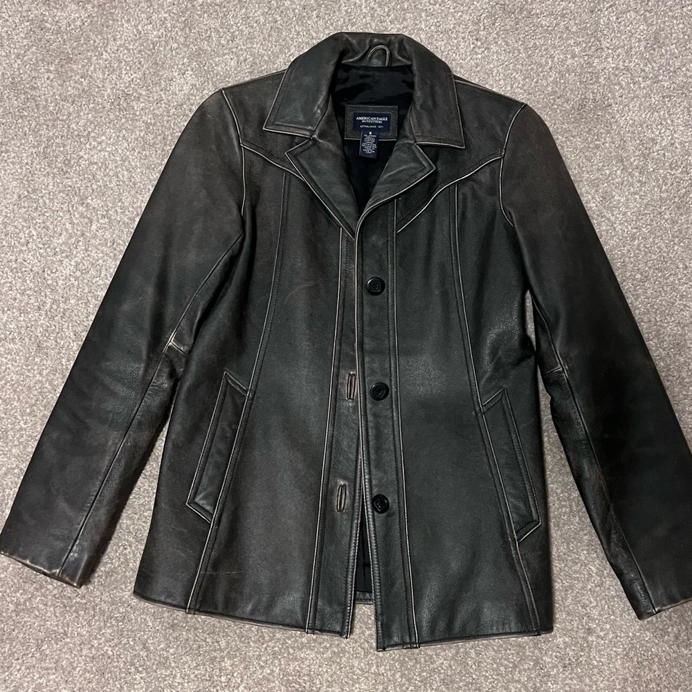 American Eagle Leather ladies button up jacket. Size small